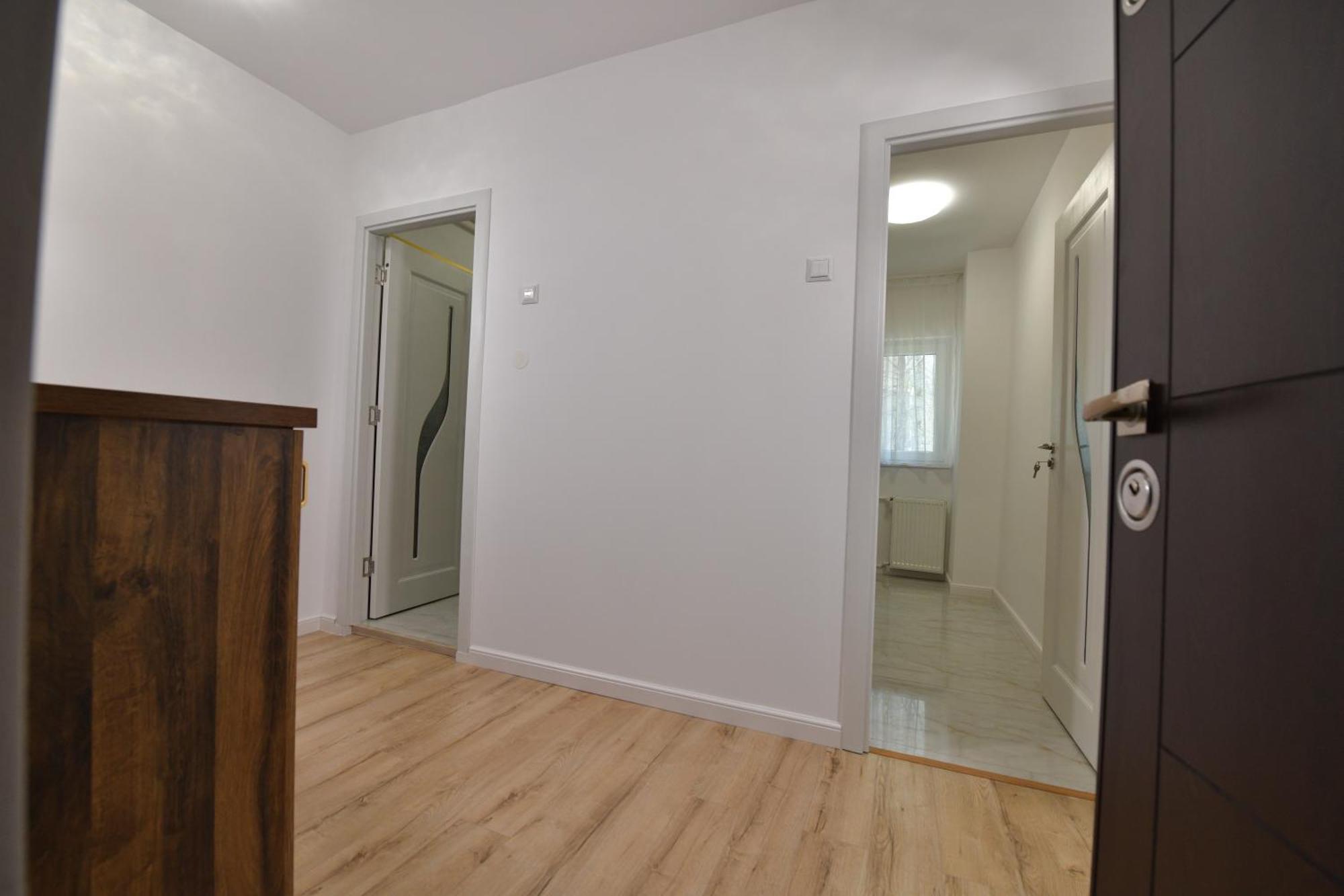 Luxury Studio / Ghencea Apartment บูคาเรสต์ ภายนอก รูปภาพ